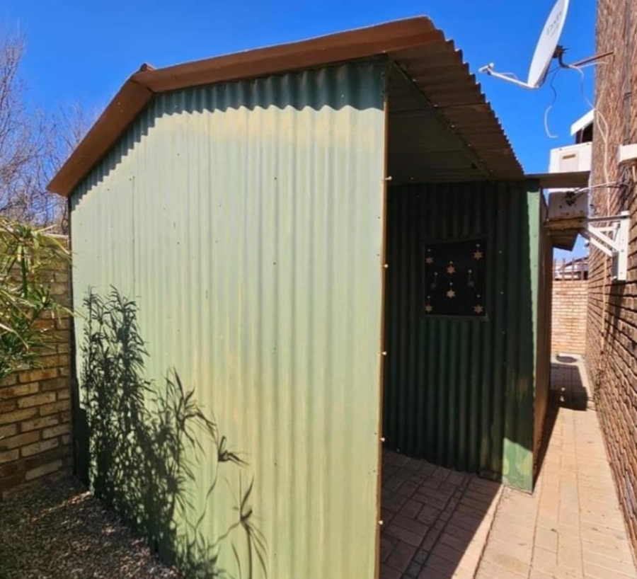 3 Bedroom Property for Sale in Baillie Park North West